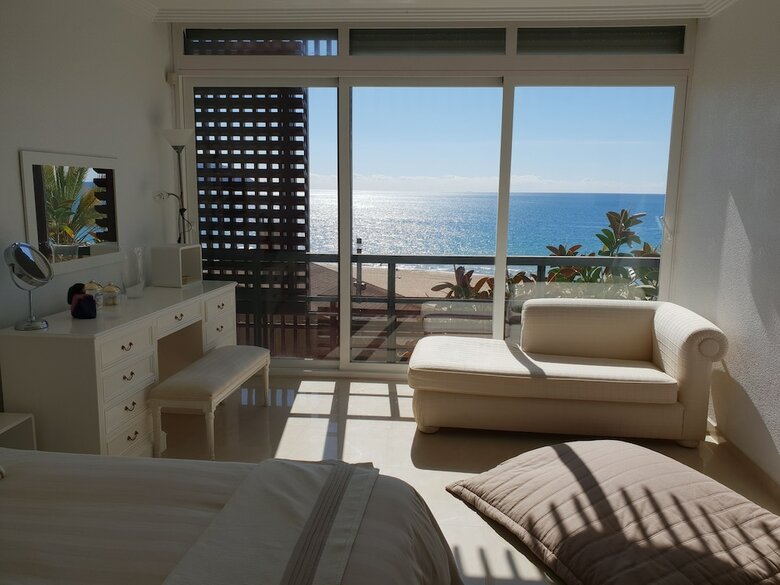 Sea Dreams House Free Wifi, A. A., Barbecue