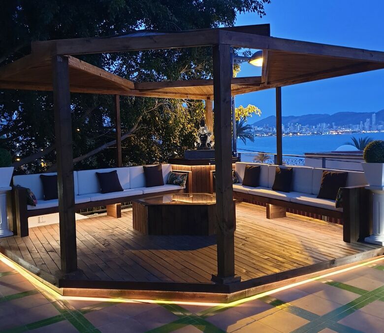 Sea Dreams House Free Wifi, A. A., Barbecue