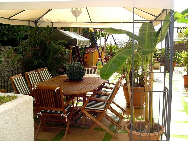 Sea Dreams House Free Wifi, A. A., Barbecue