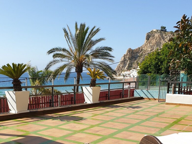 Sea Dreams House Free Wifi, A. A., Barbecue