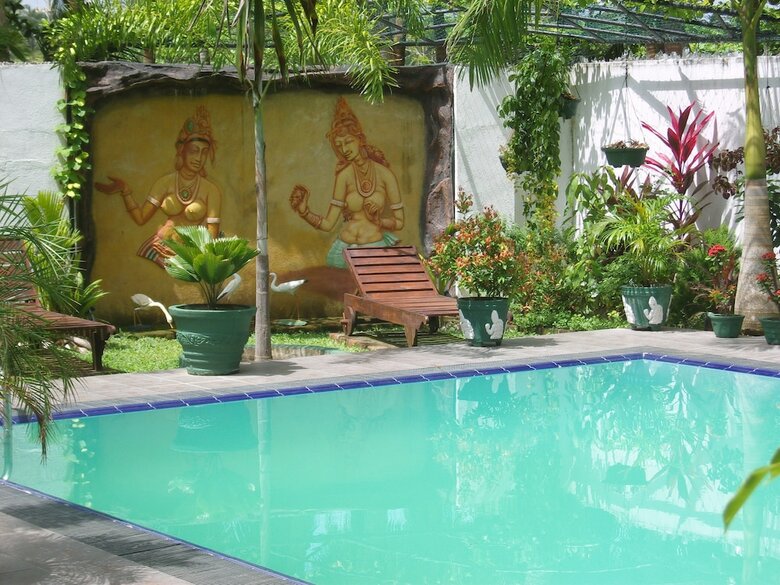 Hotel Sankarest Villa