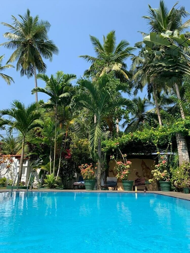 Hotel Sankarest Villa