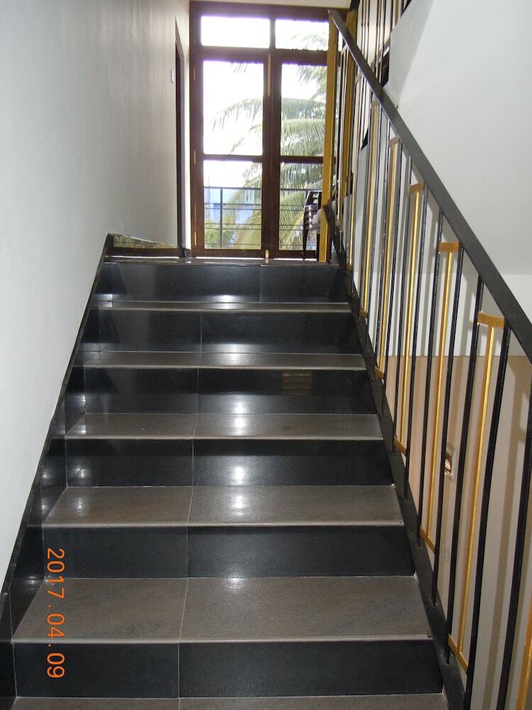 Yoho Jmf Apartments