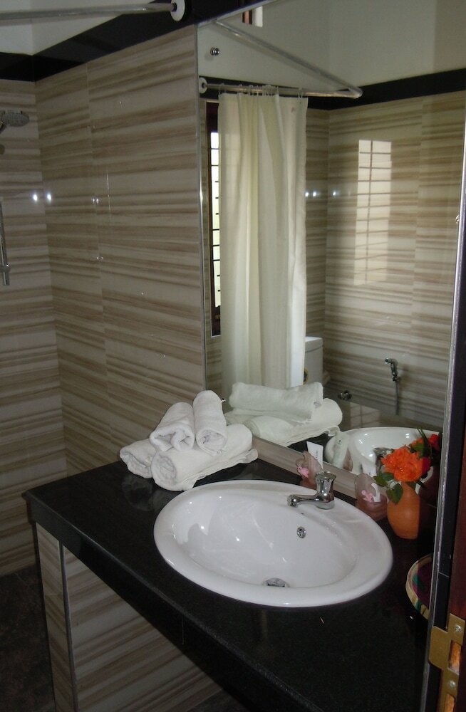 Yoho Jmf Apartments