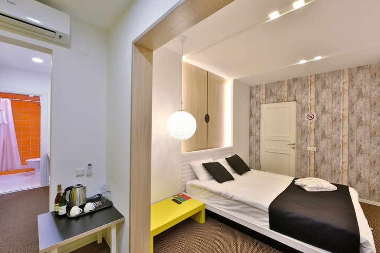 Io Hotel