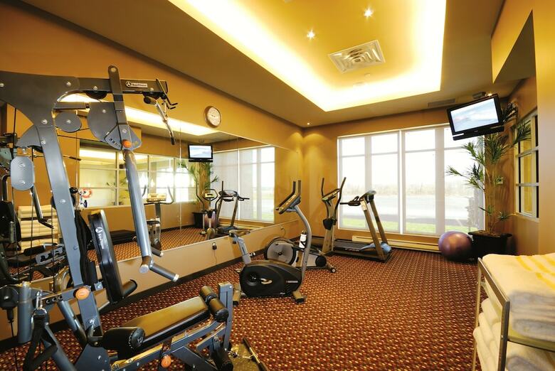 Imperia Hotel And Suites