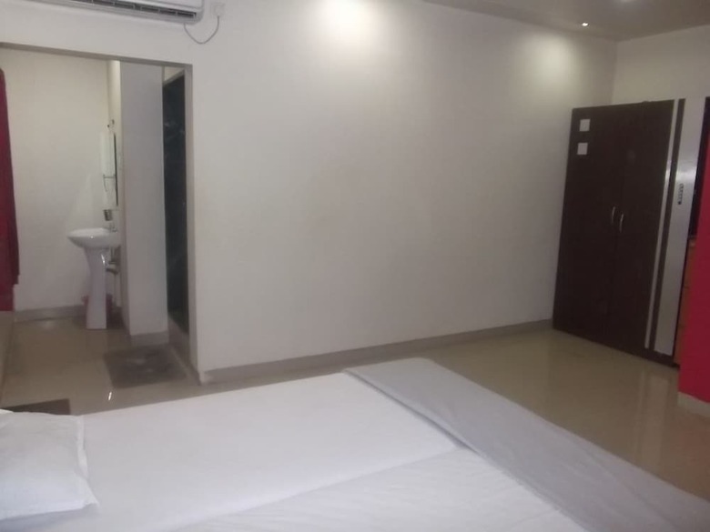 Hotel Shivalin