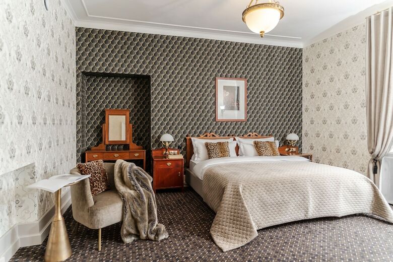 Hotel Francuski