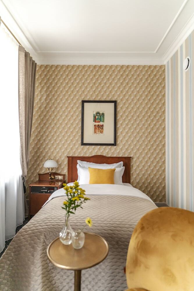 Hotel Francuski