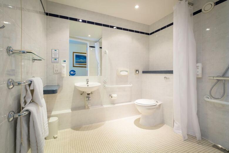 Hotel Express By Holiday Inn Aberdeen City Centre