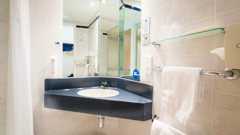 Hotel Express By Holiday Inn Aberdeen City Centre