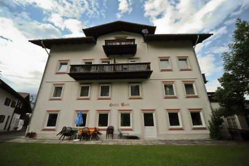 Hostal Hotel Garni Post