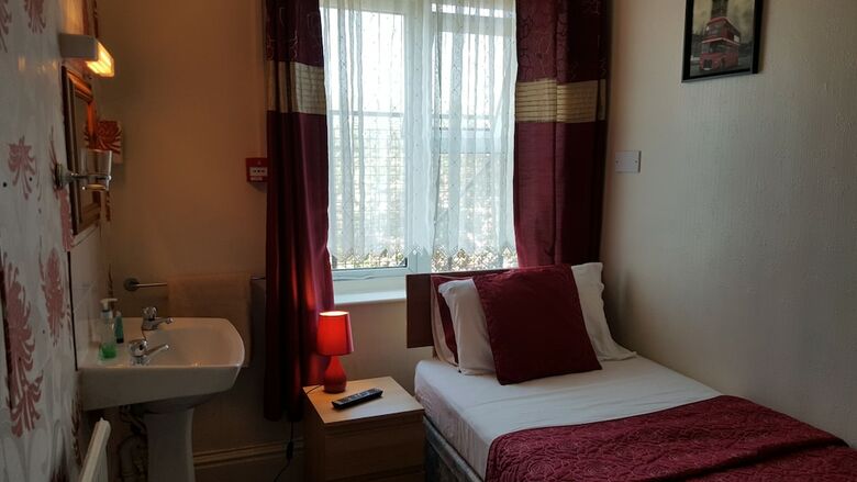 Hotel Fairhaven Guest Accommodation