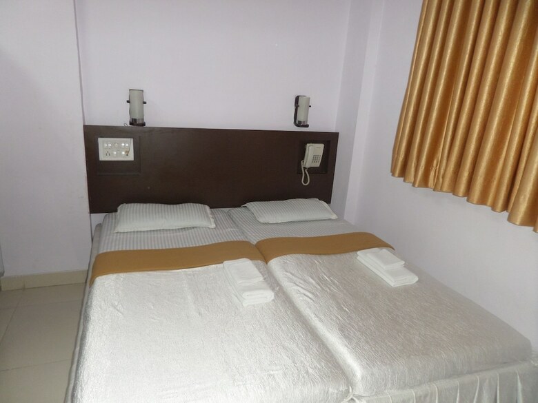 Hotel Pratham Executive