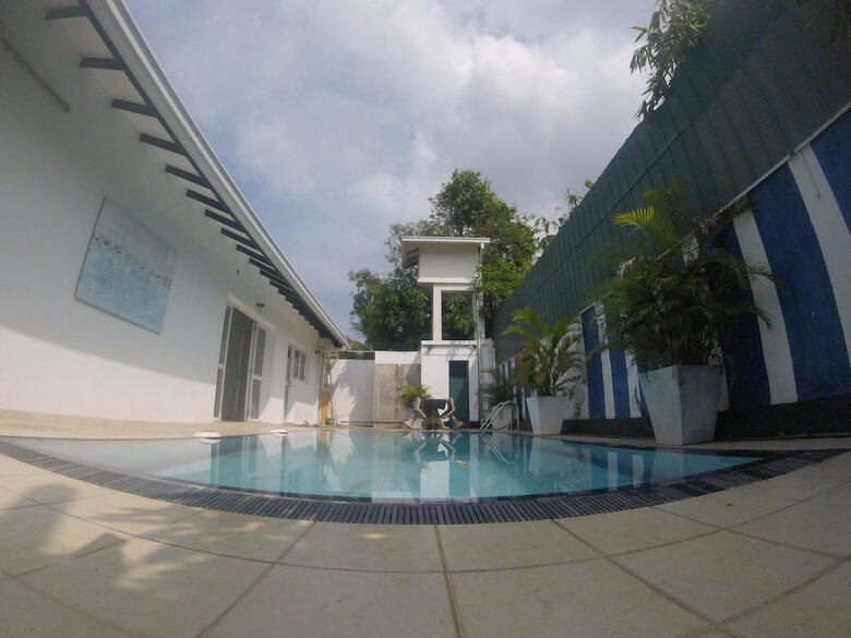 Tripper's Private Villa