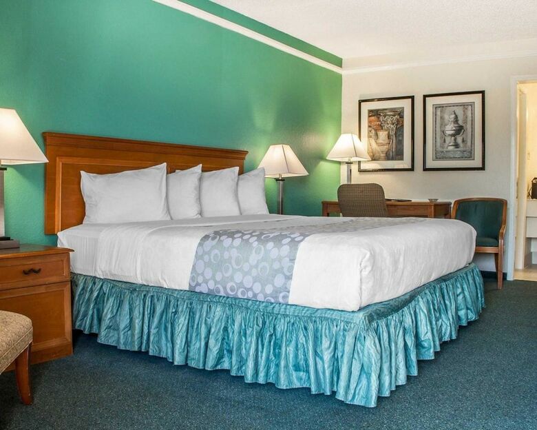 Hotel Quality Inn Tulsa Central