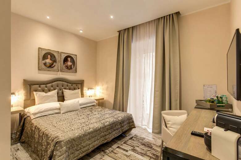 Hotel Colonna 18