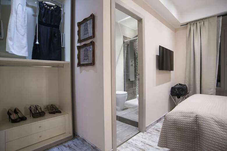 Hotel Colonna 18
