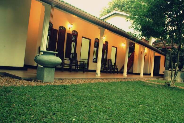 Hotel Aragorn Villa