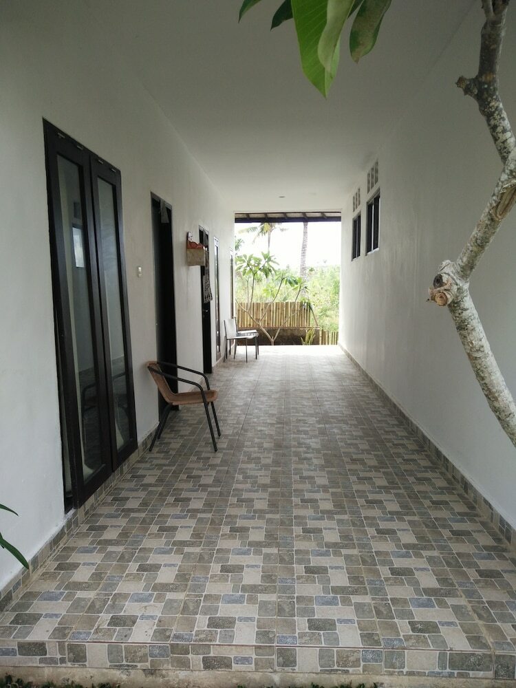 Hotel Tombong Limo Homestay