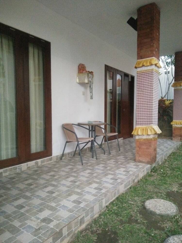 Hotel Tombong Limo Homestay