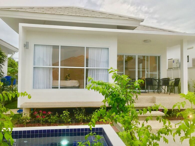 Villa 2 Bedroom Luxury House Near Beach