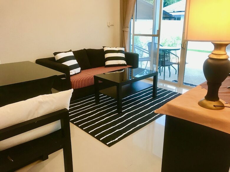 Villa 2 Bedroom Luxury House Near Beach