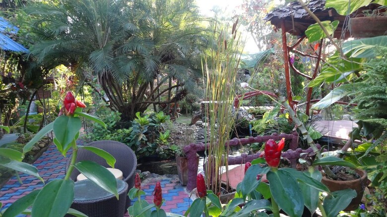 Hotel Riverside Homestay
