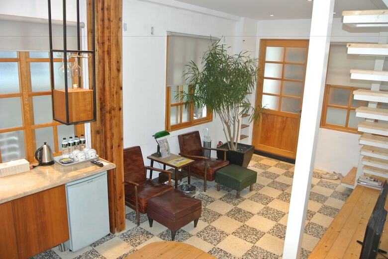 Hotel Chung Fu Inn