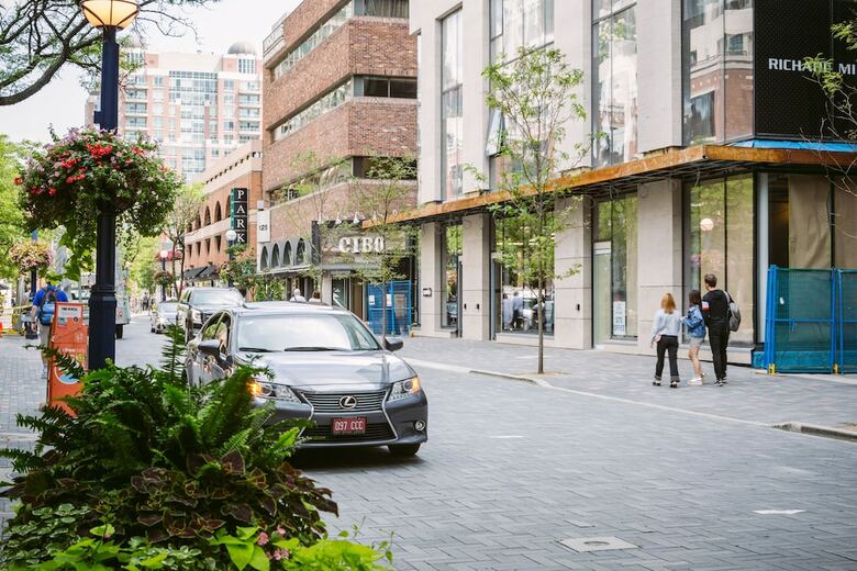 Quickstay - Elegance In Yorkville (yonge & Bloor)