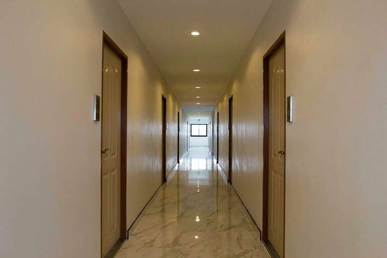 Hotel The Residence Thepkanjana