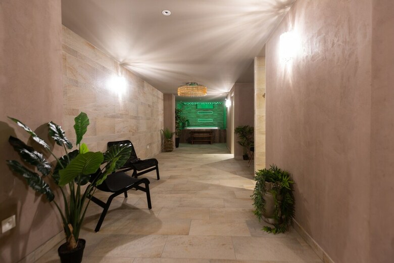 Apartamentos 1834 & Spa