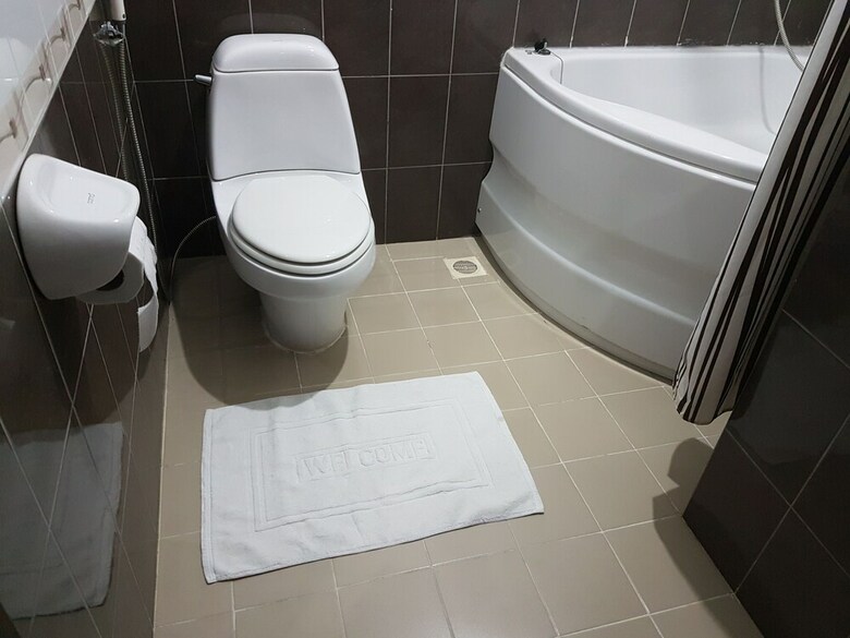 Av Hotel