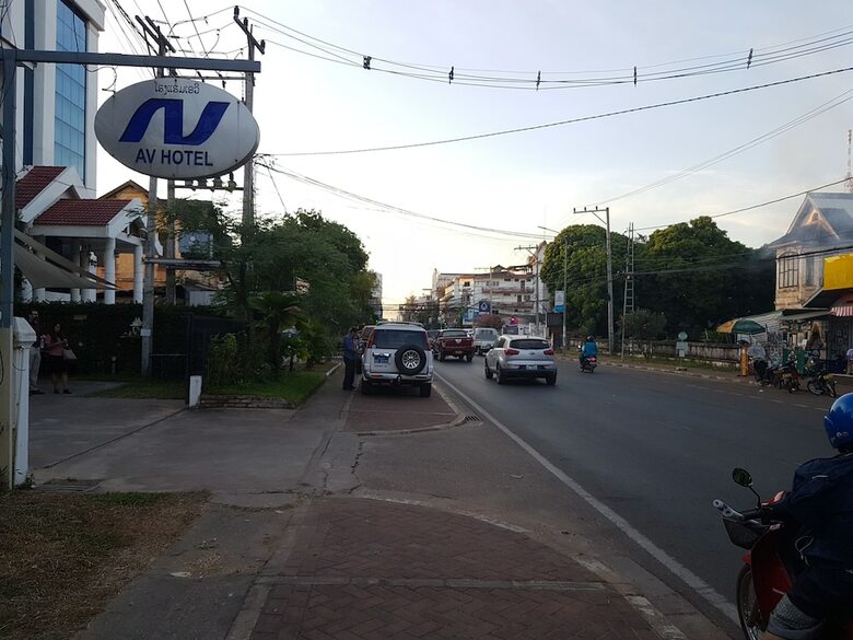 Av Hotel