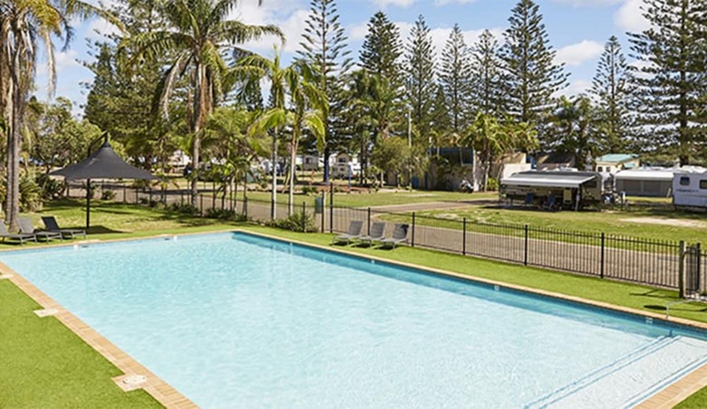 Cabana Nrma Port Macquarie Breakwall Holiday Park