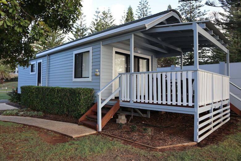 Cabana Nrma Port Macquarie Breakwall Holiday Park