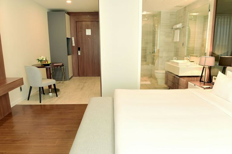 Hotel Amena Residences & Suites - Managed By Melia