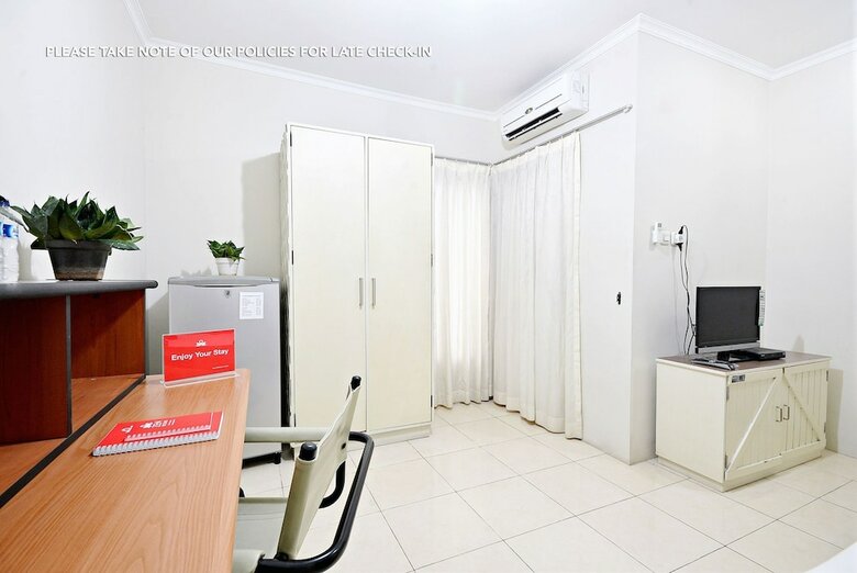Hotel Zen Rooms Mampang Prapatan Syariah