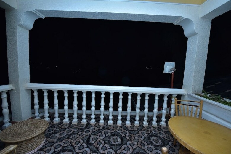 Tea House B&B