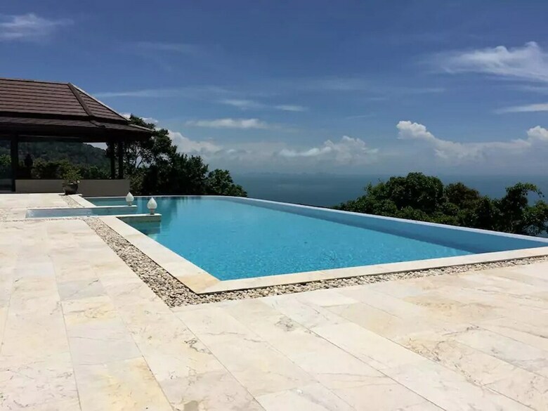 5 Bedroom Seaview Villa Bang Por