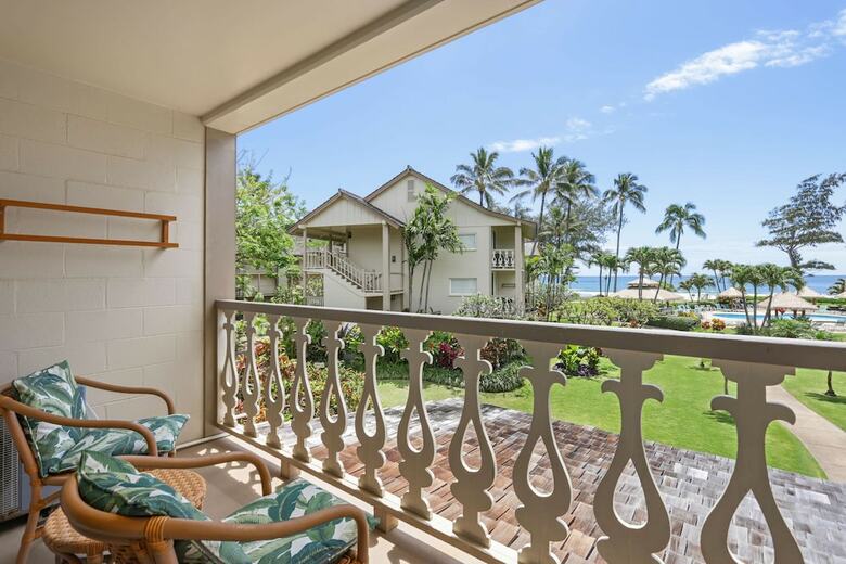 Hotel Aston Islander On The Beach