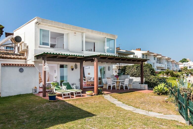 Beach Villa Dorada