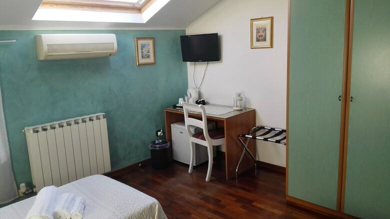Bed And Breakfast Acteaverona