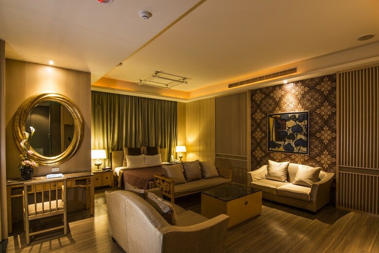Hotel Js Motel