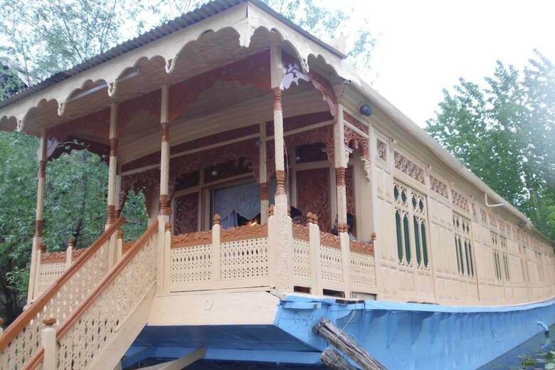 New Bul Bul Group Of Houseboats