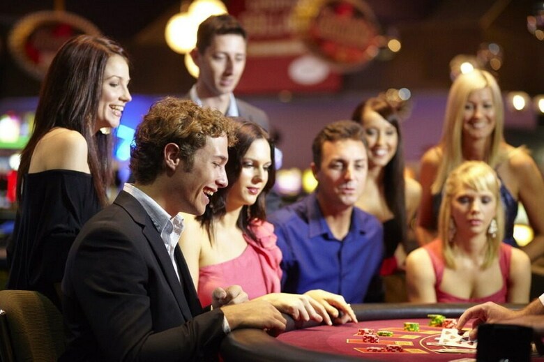 Hotel The Ville Resort - Casino