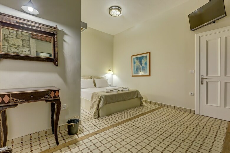 Vespera Hotel