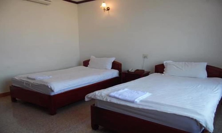 Friendship Hotel
