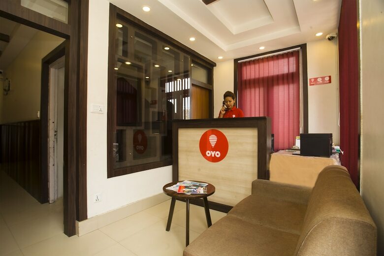 Oyo 11474 Gangaur Regency Boutique Hotel