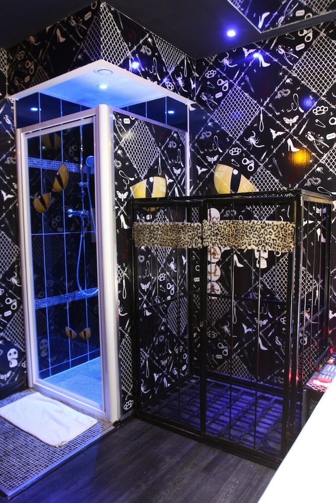 Hotel Love H�tel - Adults Only